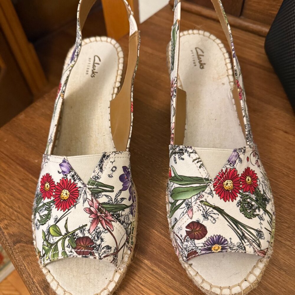 Clarks Artisan Floral Espadrille Wedges-Women's Size 12-NEW